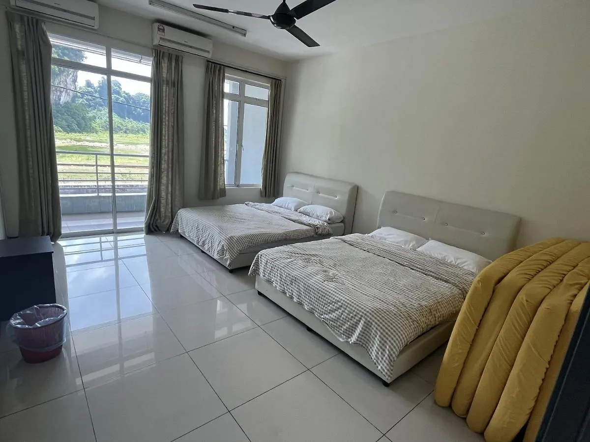 Low Season Promotion! 4B11B Mountainview 16 Pax Ipoh Holiday home